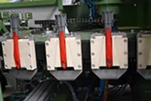 Customized solution made of bar stock for brush machines