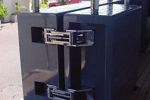 hinges in shipbuilding